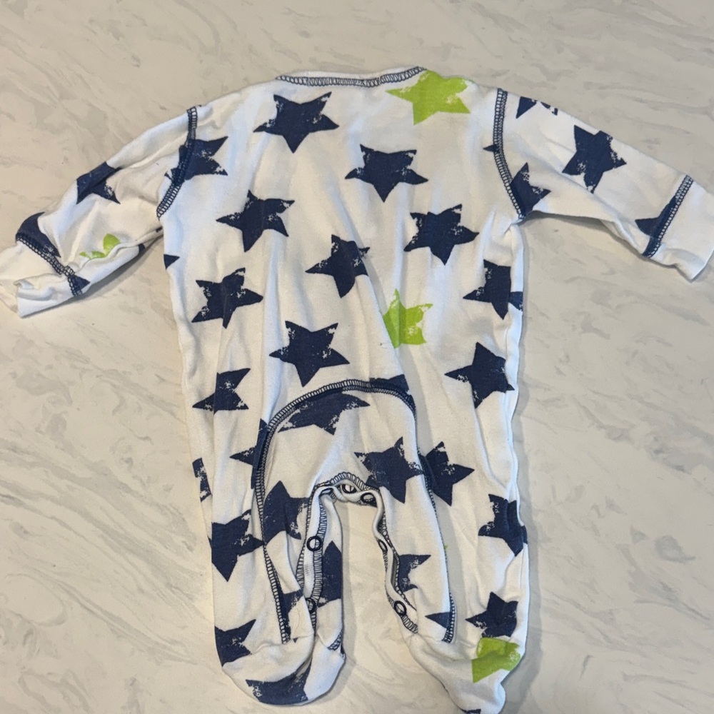 Multiple Brand Newborn bundle - Picture 7 of 12